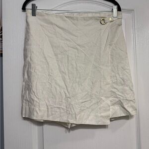 Chic Cream Skort with Gold Detail